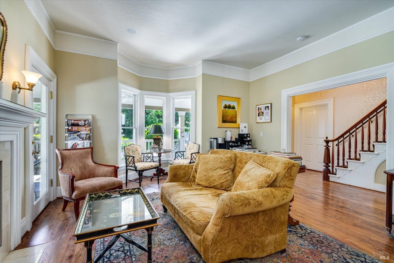 1139 Lincoln Ave, Calistoga