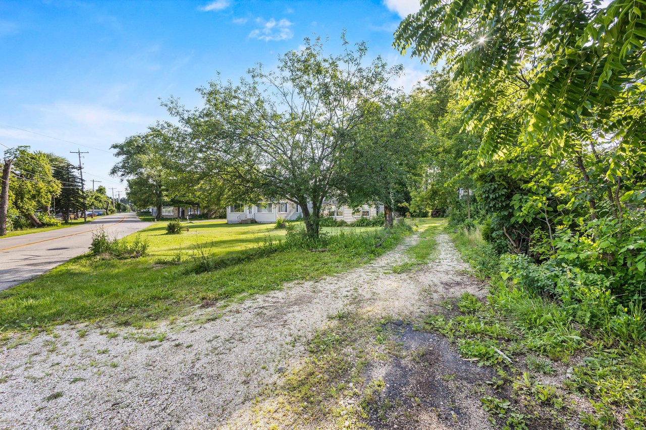 7110 N Tichigan Rd Waterford