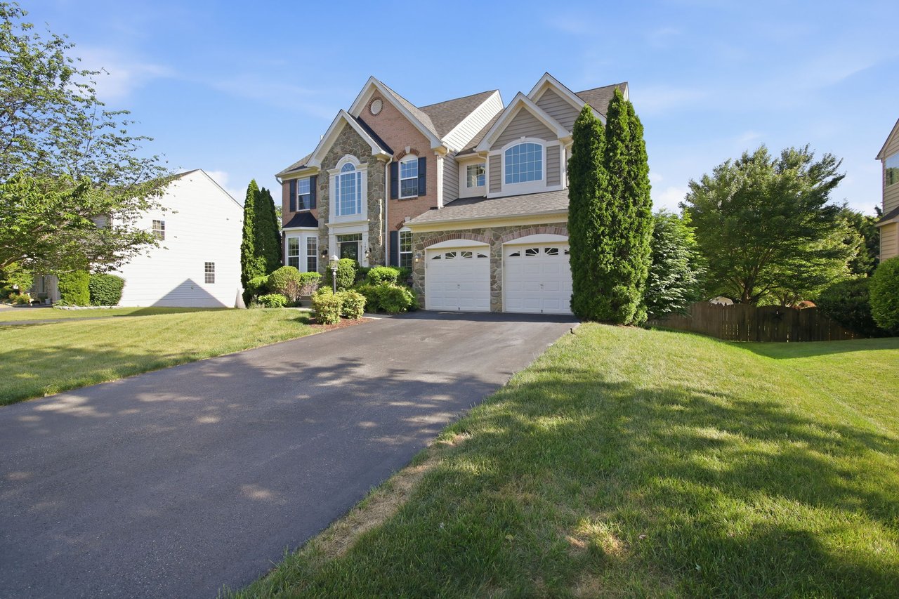1407 Preserve Ln