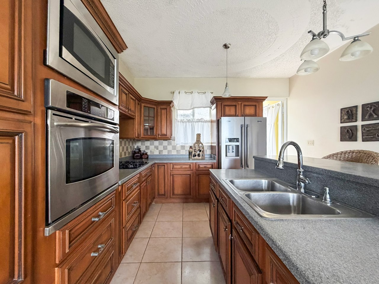 388 Great Mountain 4 Bedroom Home