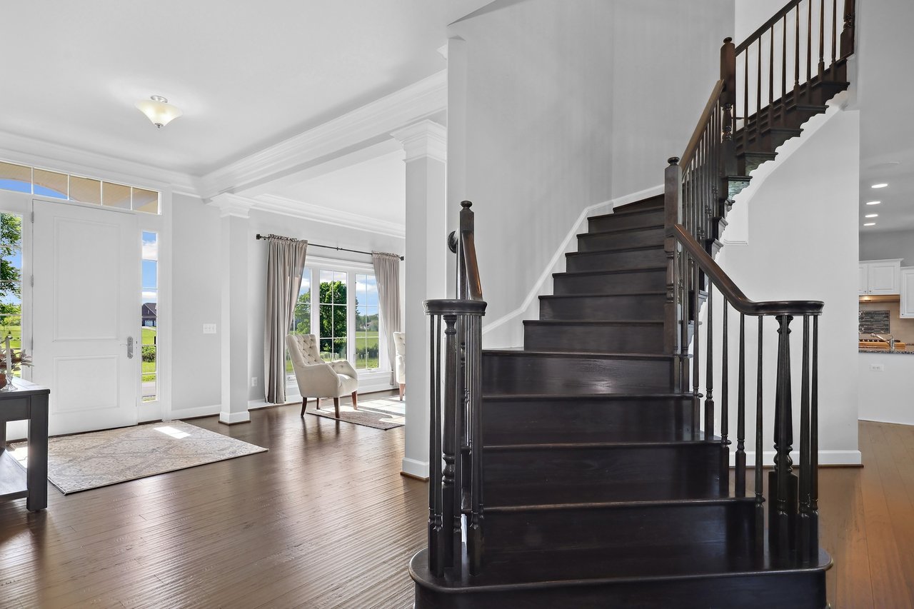 42438 Black Talon Court