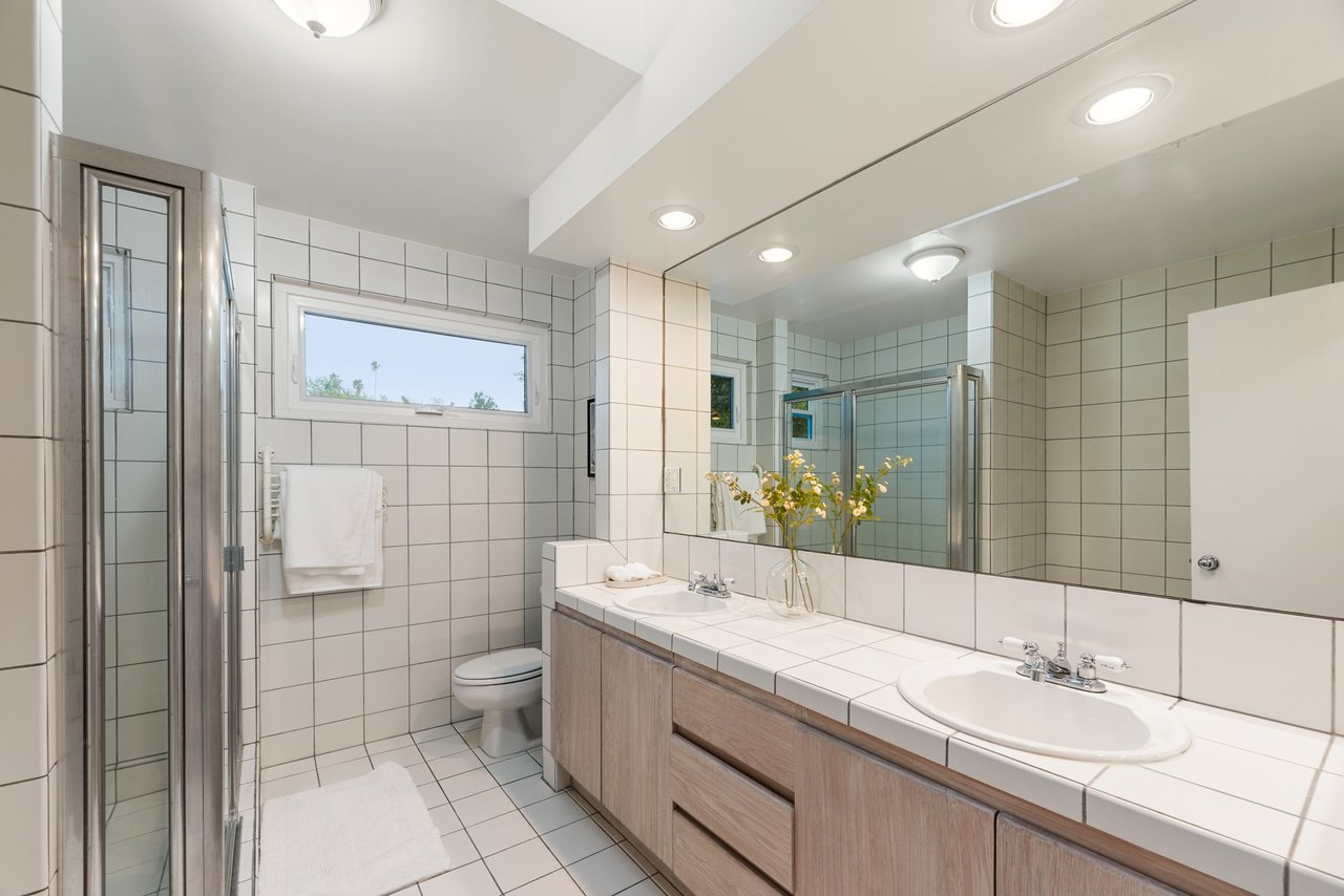 4041 Davana Rd, Sherman Oaks