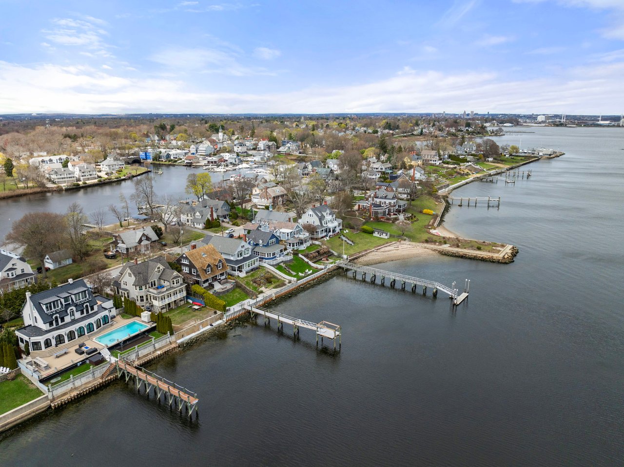 25 Seaview Avenue