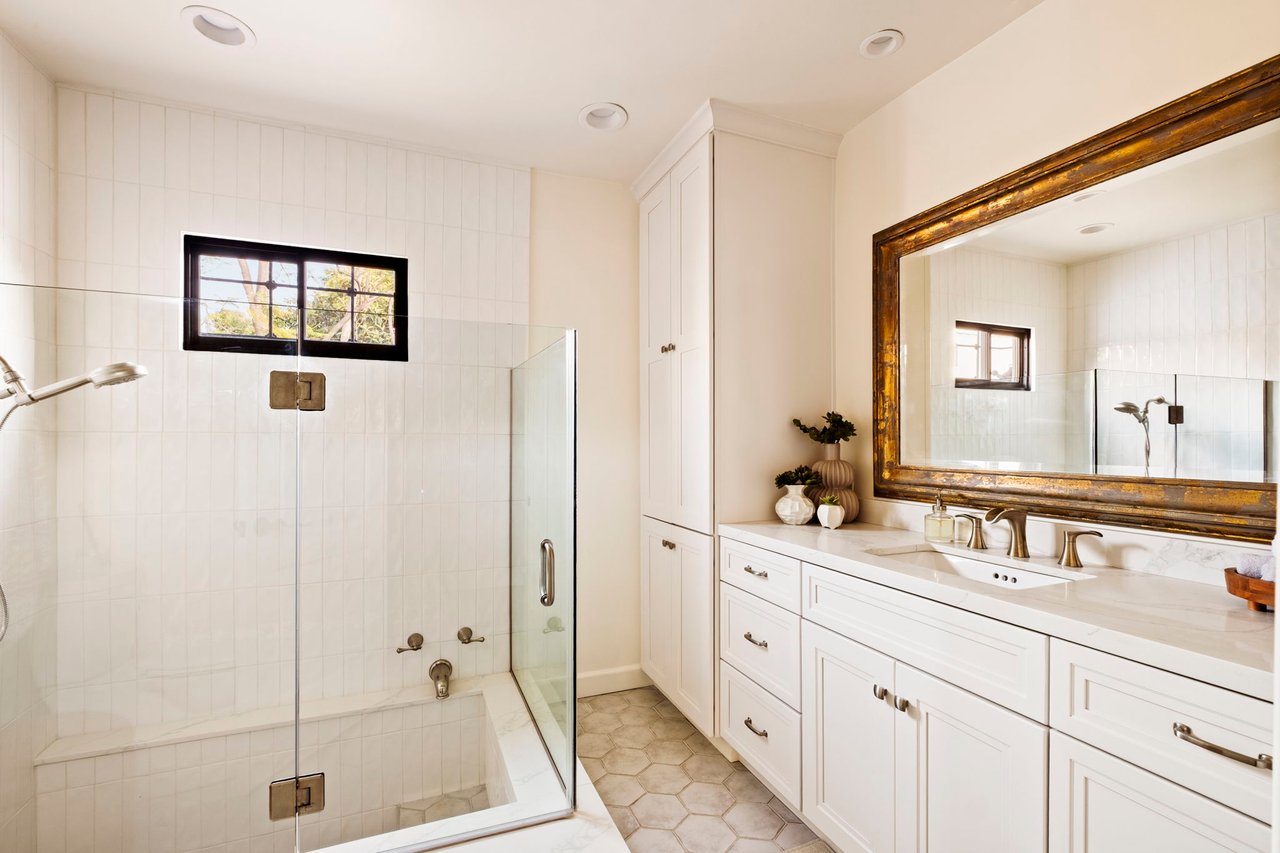 1274 Eagle Vista Drive