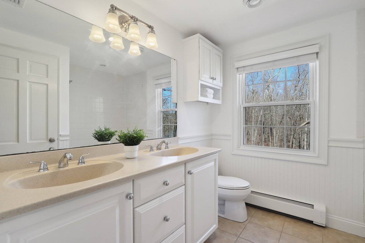 25 Mt Holly Road E