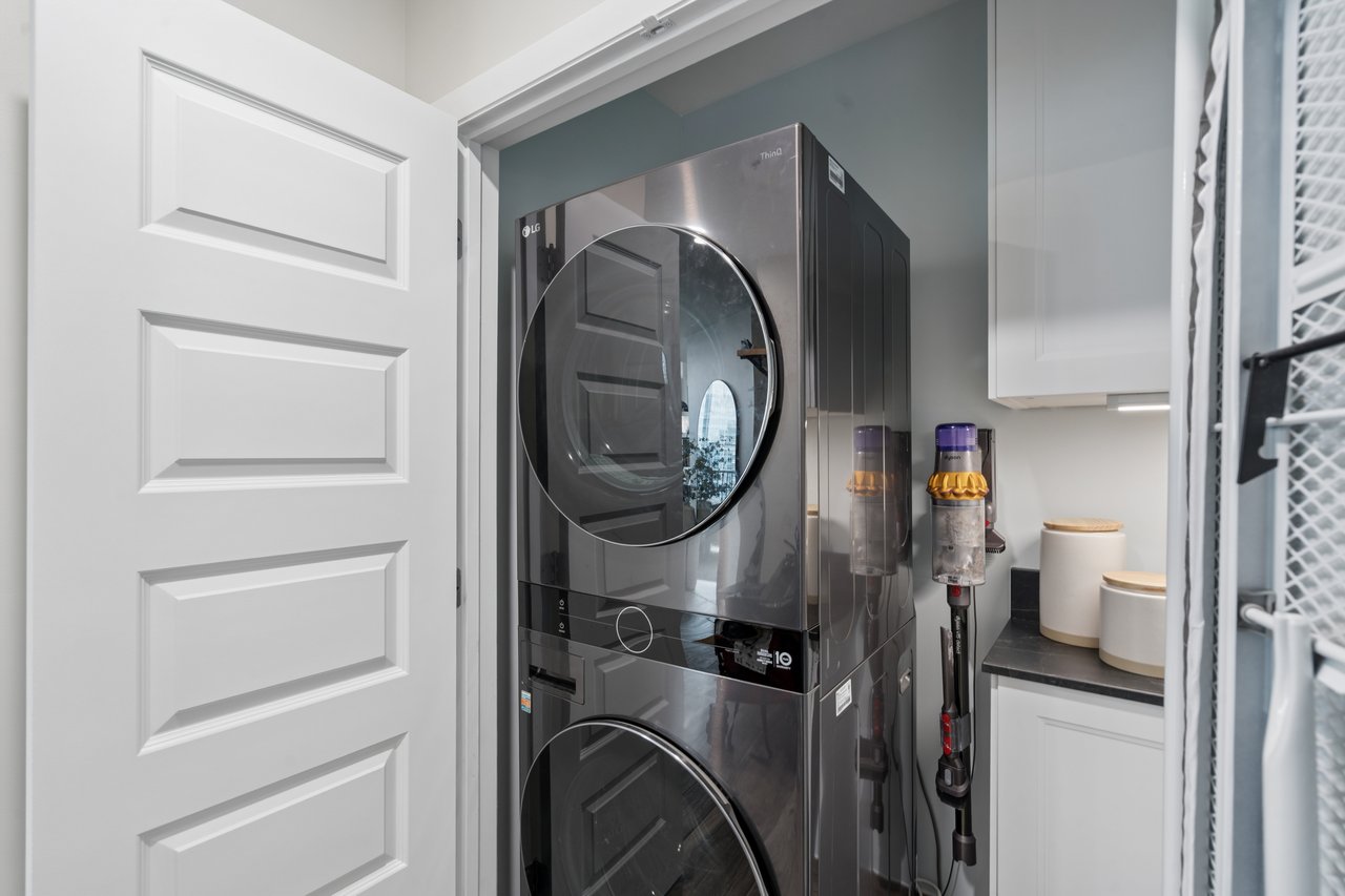 1080 Peachtree Street NE Unit 1711