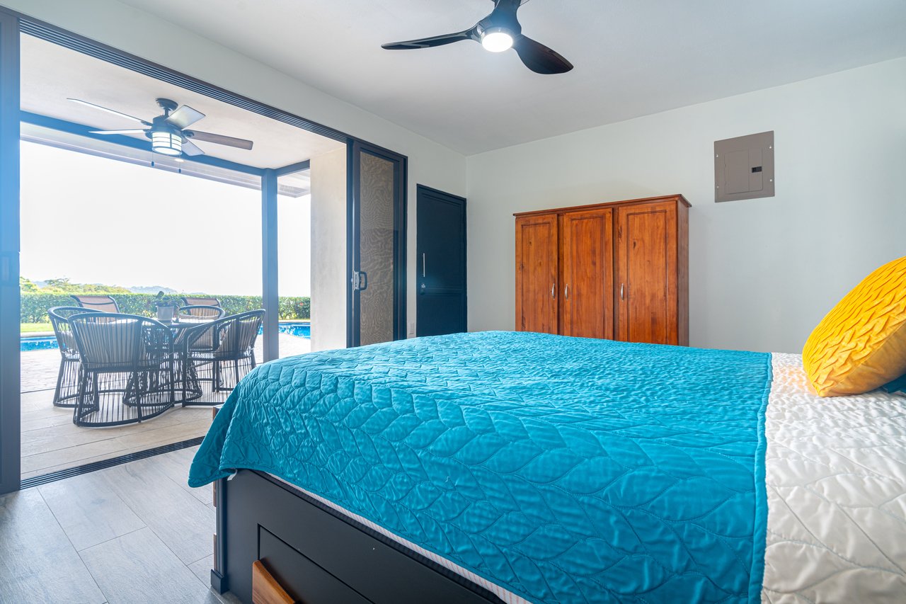 Breathtaking Ocean Sunset Views at Casa Iona, Ojochal