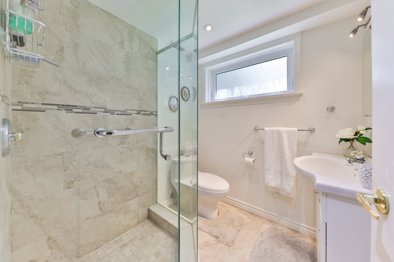 1364 Avonbridge Dr