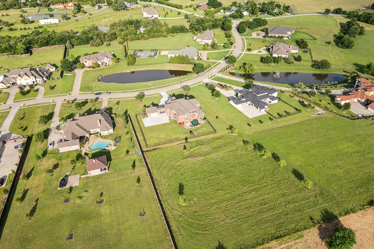 211 Tanner Creek Circle