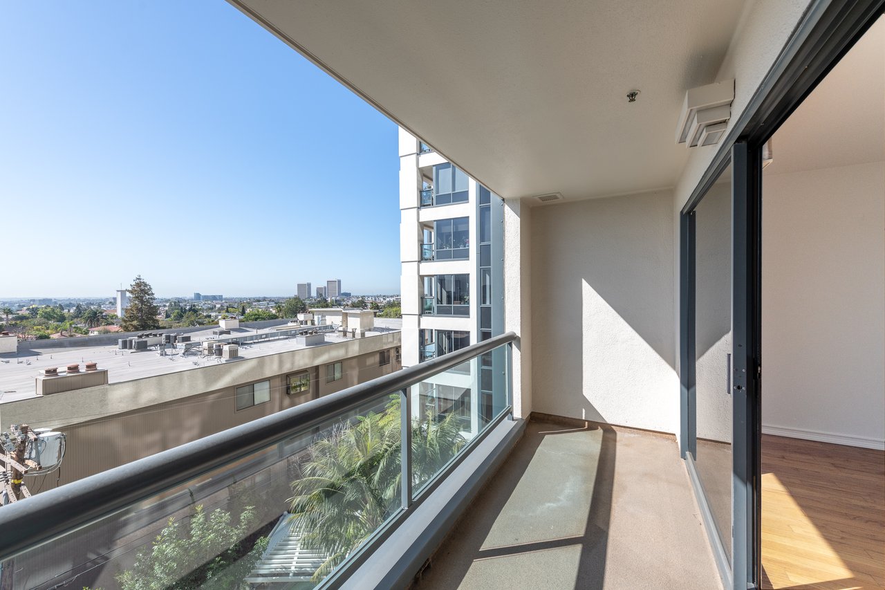 10724 Wilshire Blvd #513