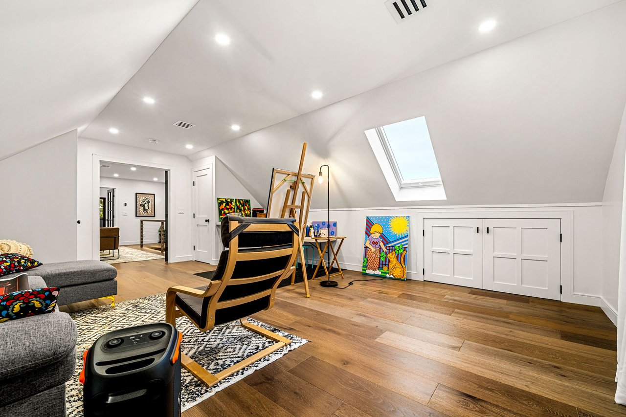 Modern Farmhouse Retreat