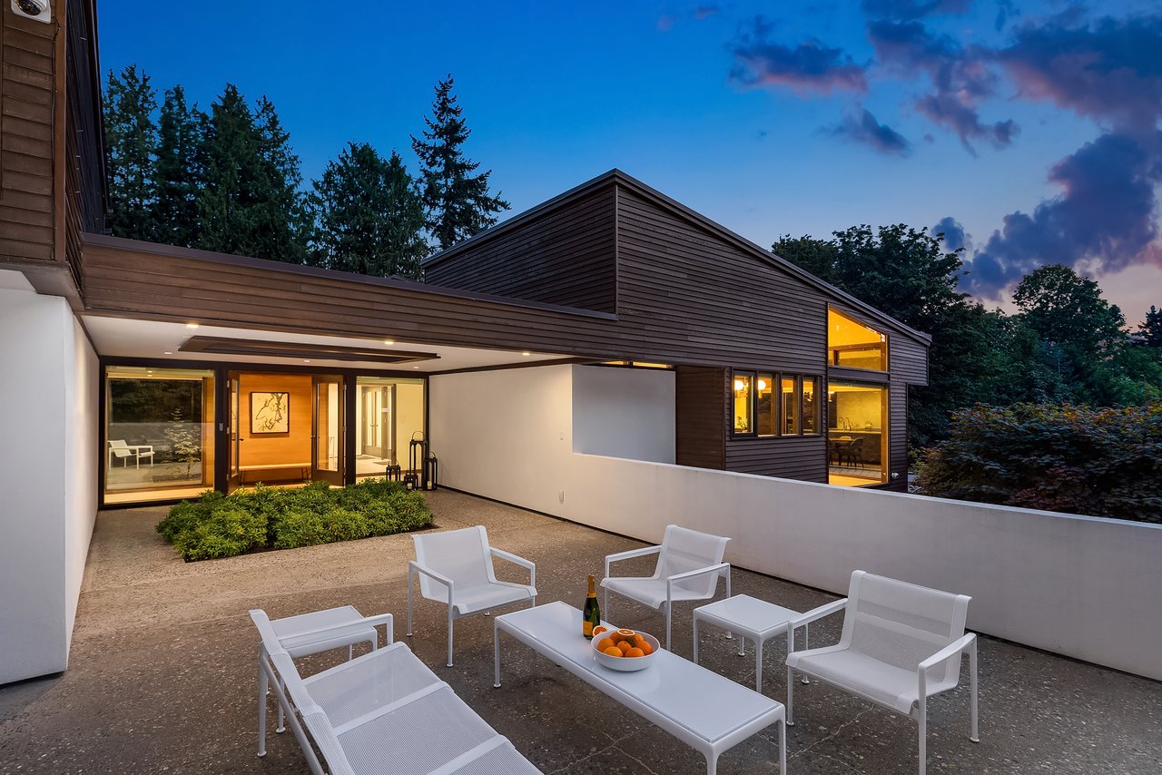 4343 W McLaren Street