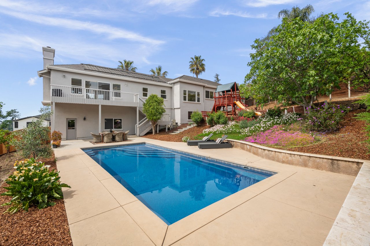 15855 Jackson Oaks Drive