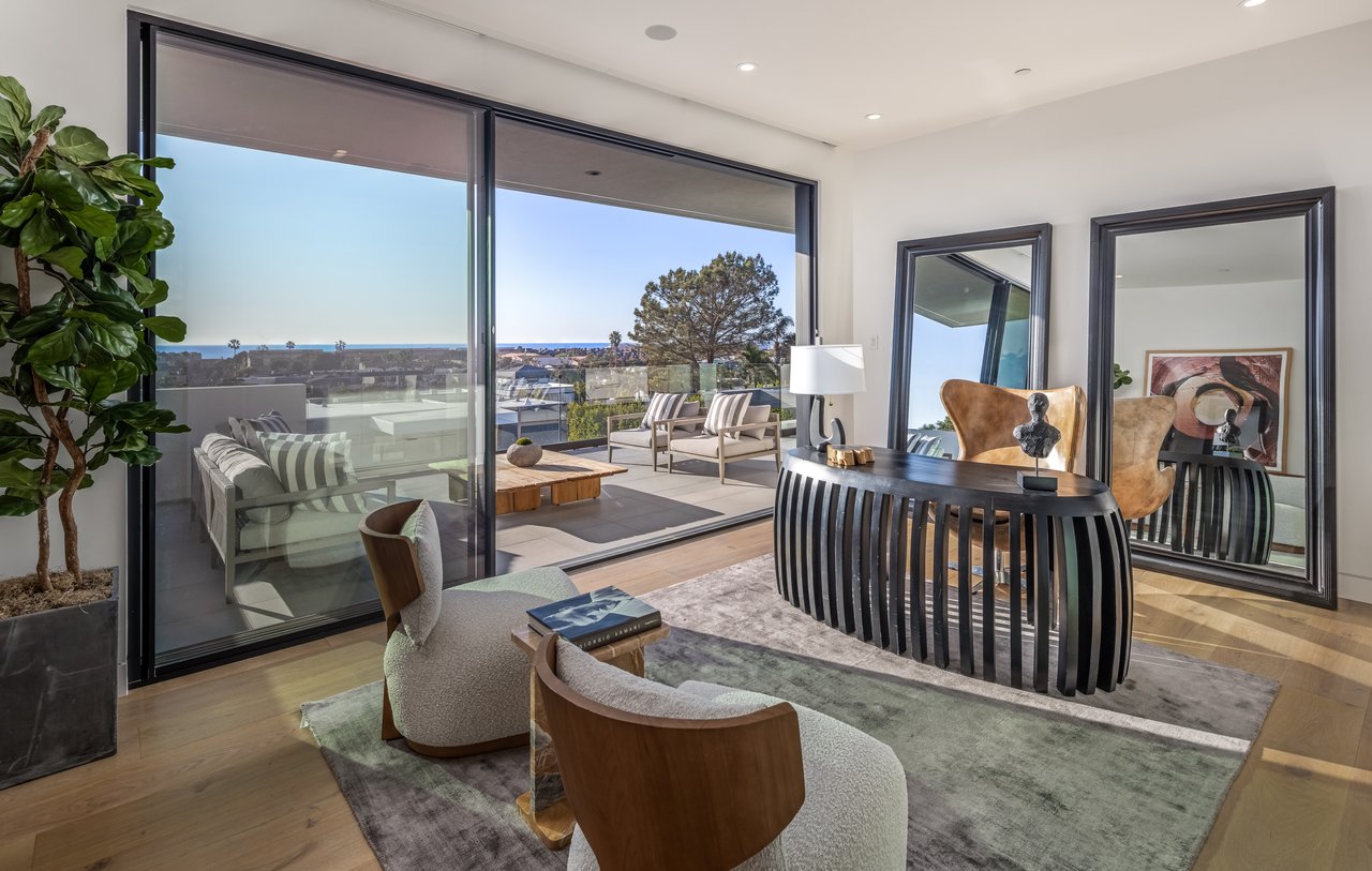 South Rios Avenue, Solana Beach