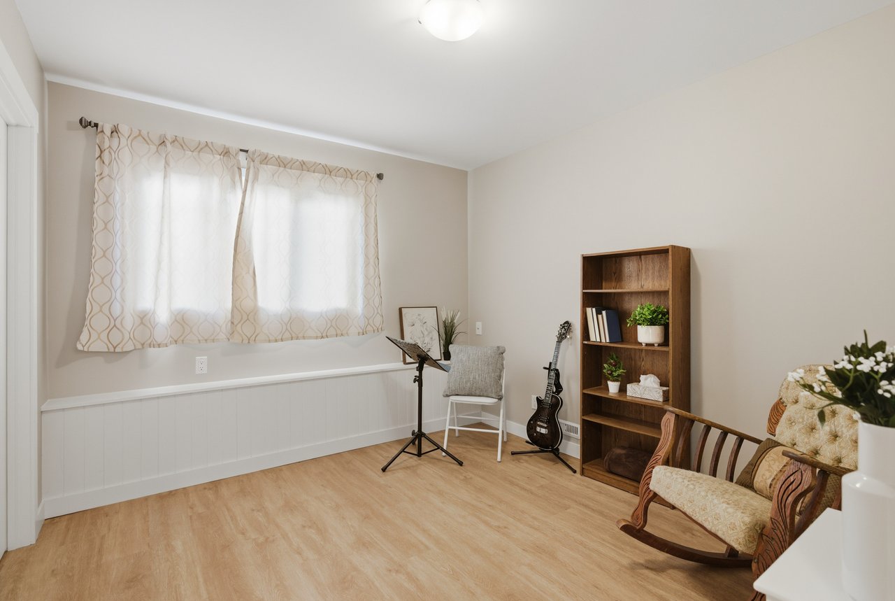 88 Woodfield Crescent SW