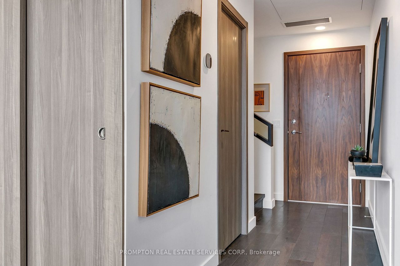 LUXURY PENTHOUSE ON WIDMER