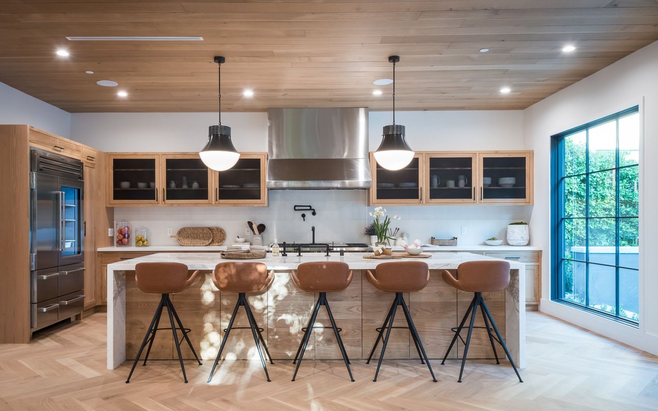 Just Listed Hoonanea at Lahaina: Newer, Efficient, Pet-Friendly Condo