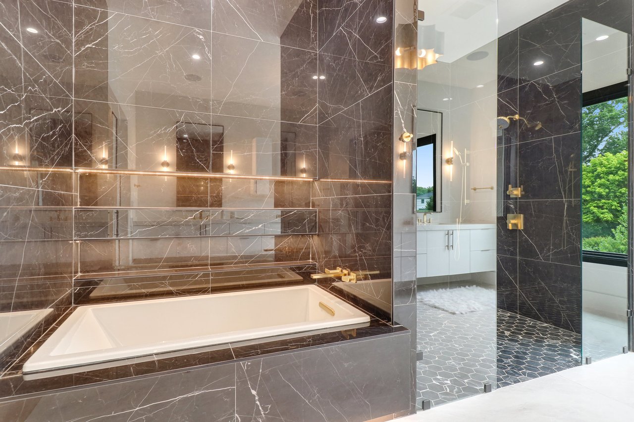 	  	1138 Basil Rd, Mclean, VA 22101