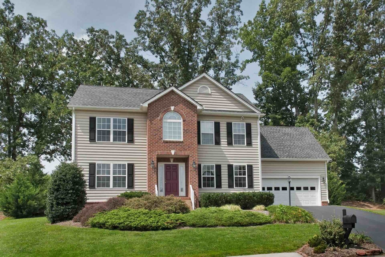 Deerwood Village