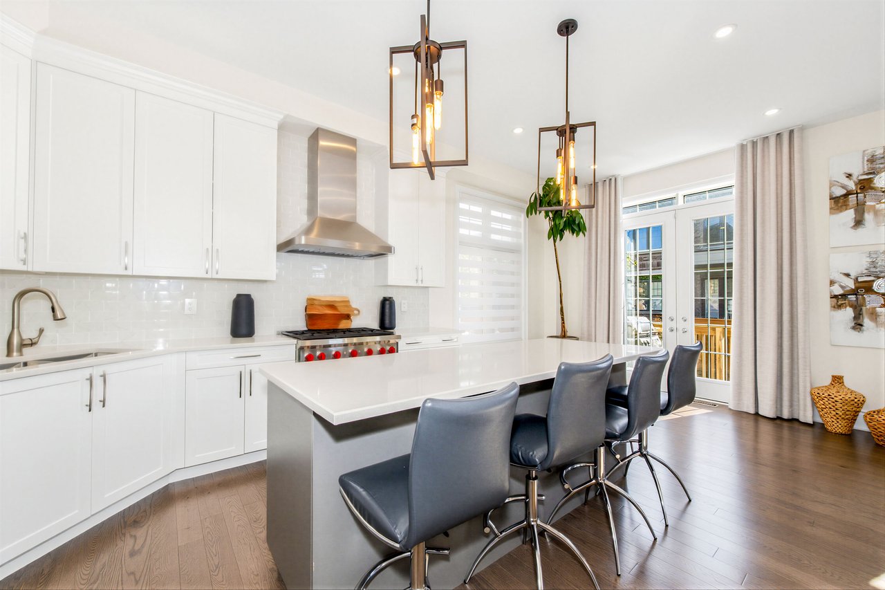 130 Drizzel Crescent