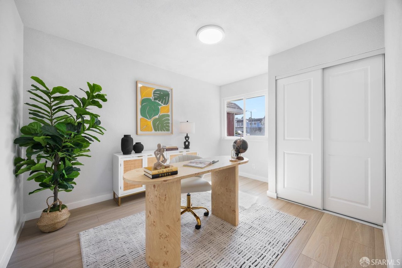 3907 Reston Court