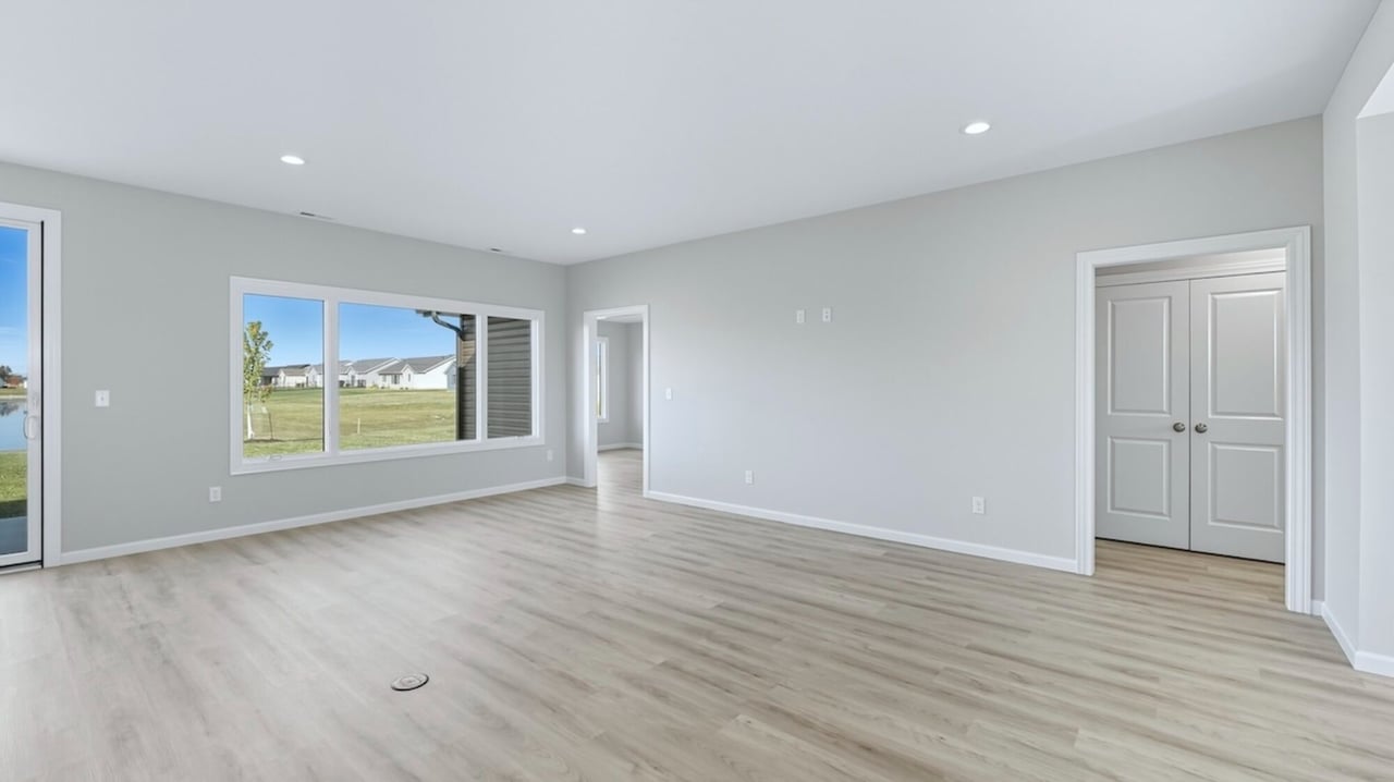 1333 Zenos Blvd