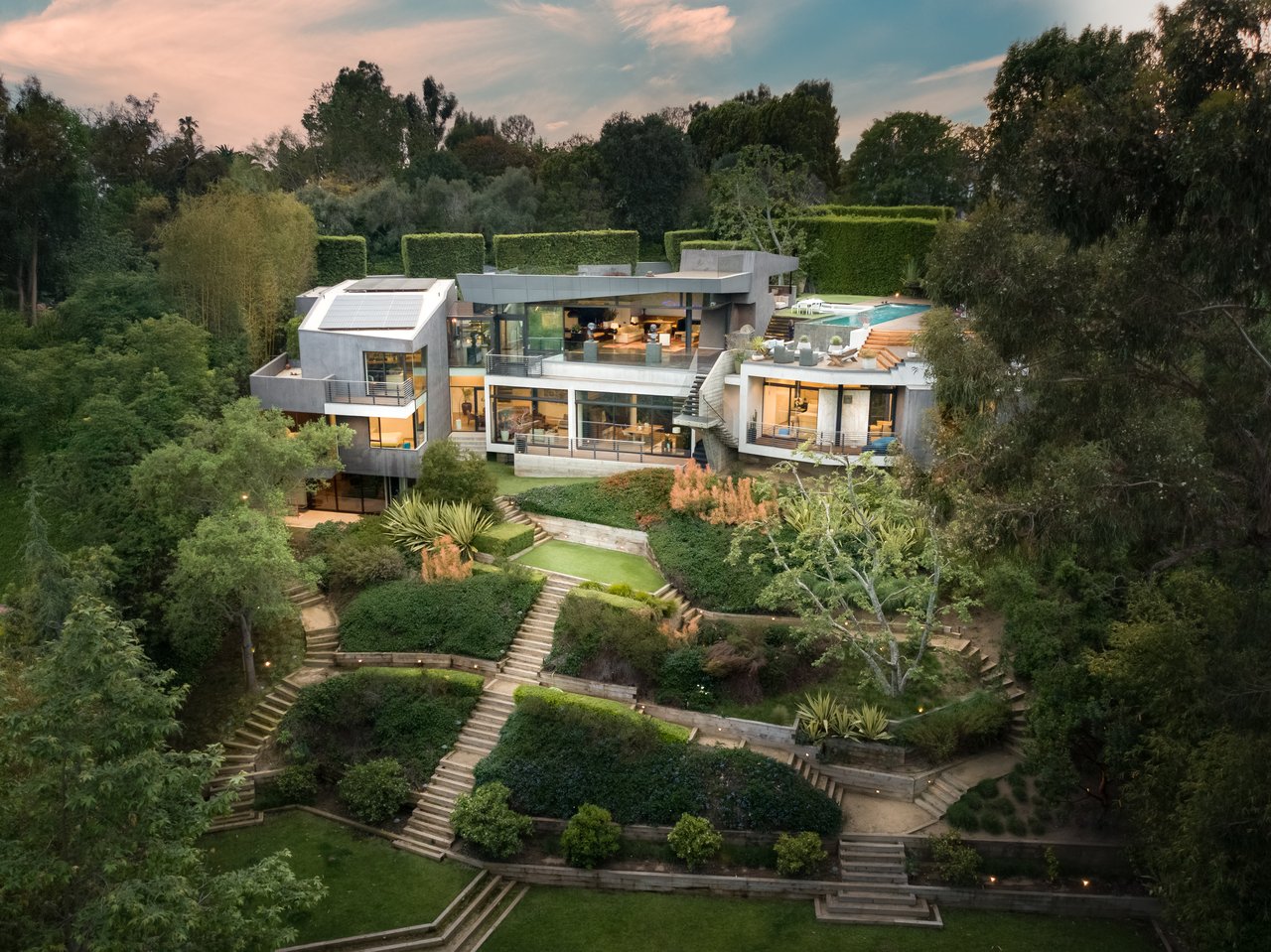 314 N Barrington Ave, Brentwood