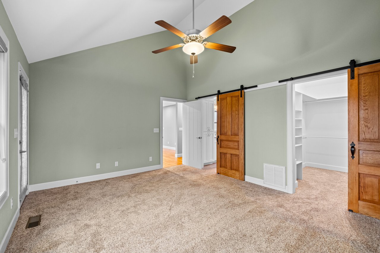 19123 Hill Rd, Springdale, AR 72764