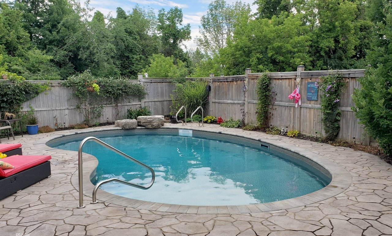 51 Kidd Cres