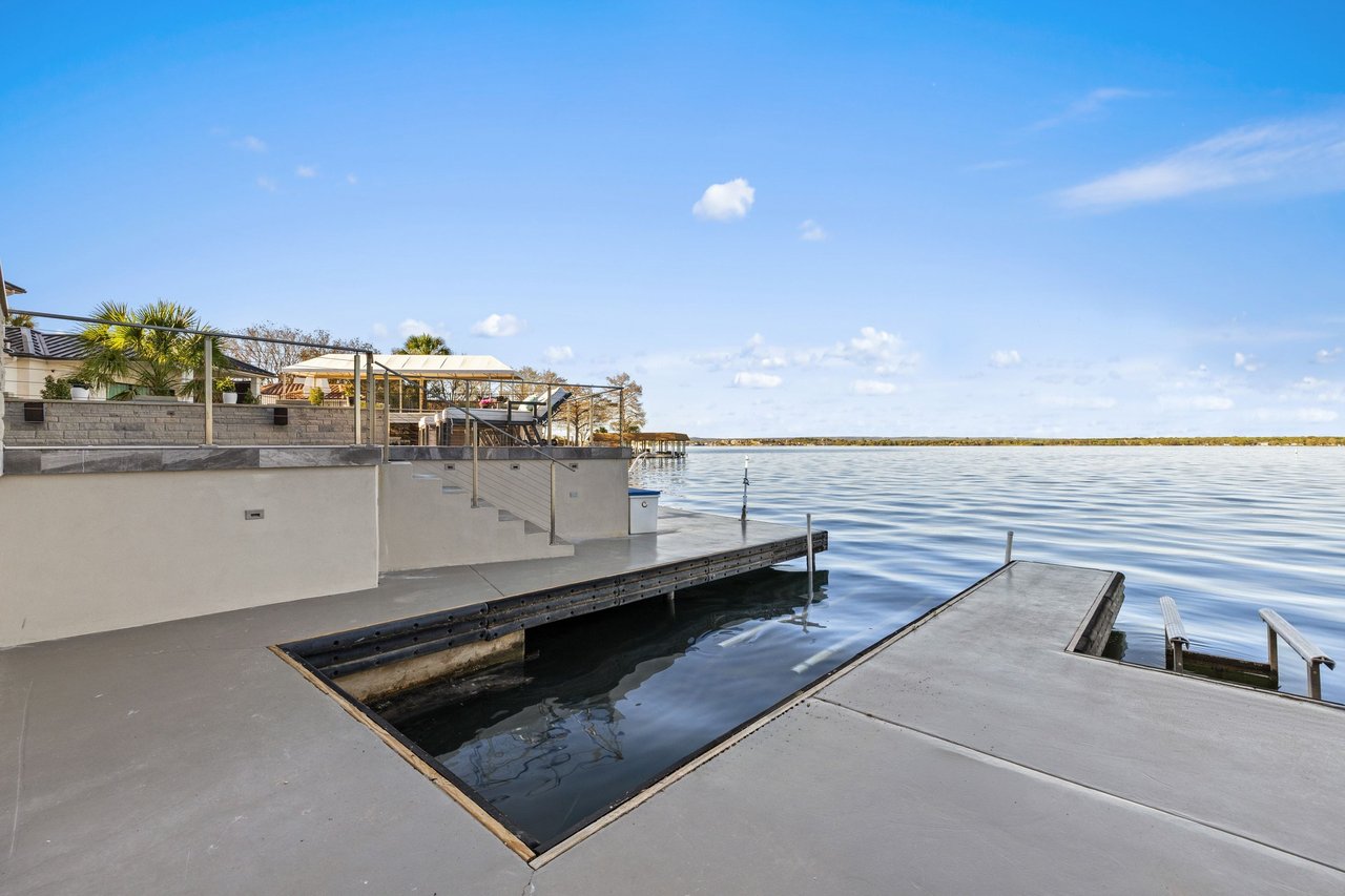 402 Lighthouse Drive