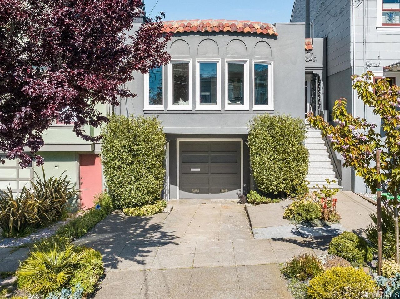 55 Newton St