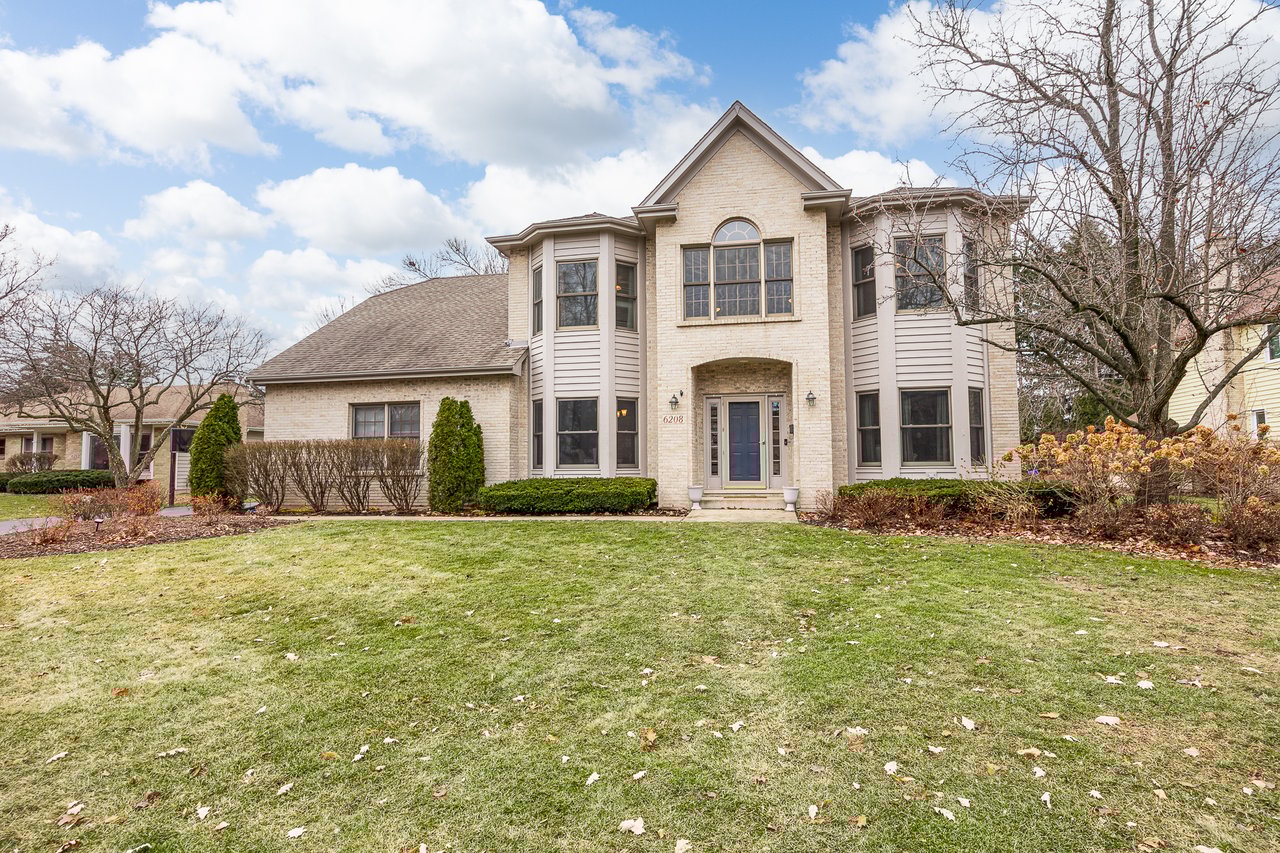 6208 Osage Ave, Downers Grove