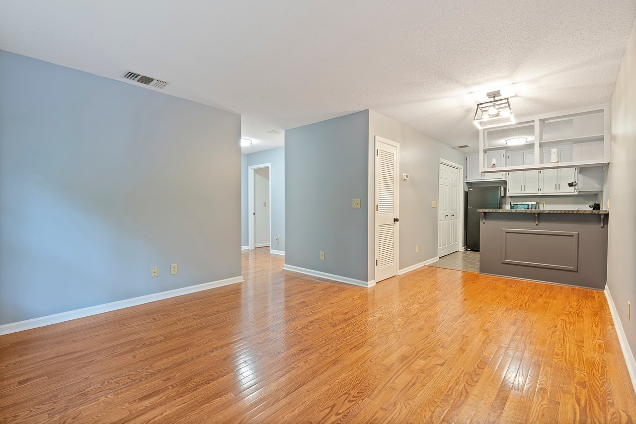 Updated 1BR Condo Near Redstone Arsenal – Convenient, Modern Living in Huntsville!