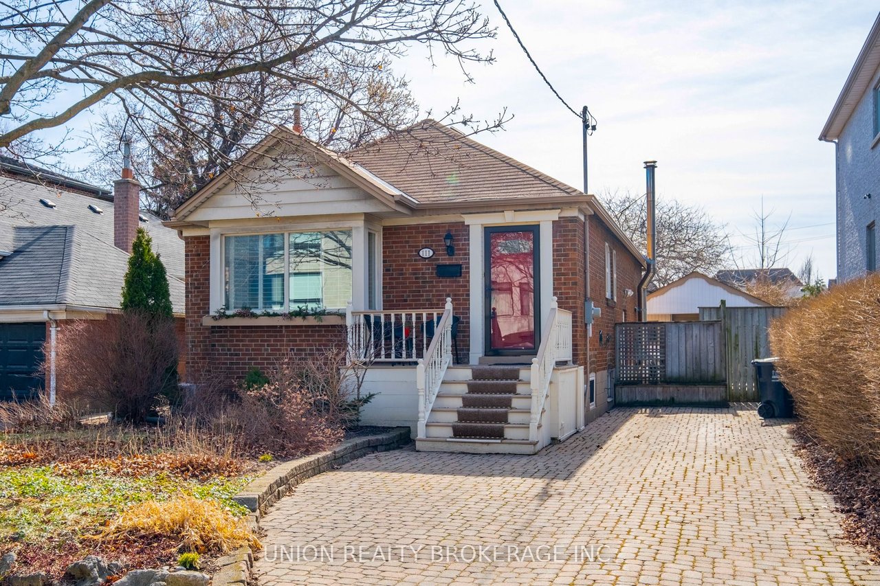 111 Mcgillivray Ave