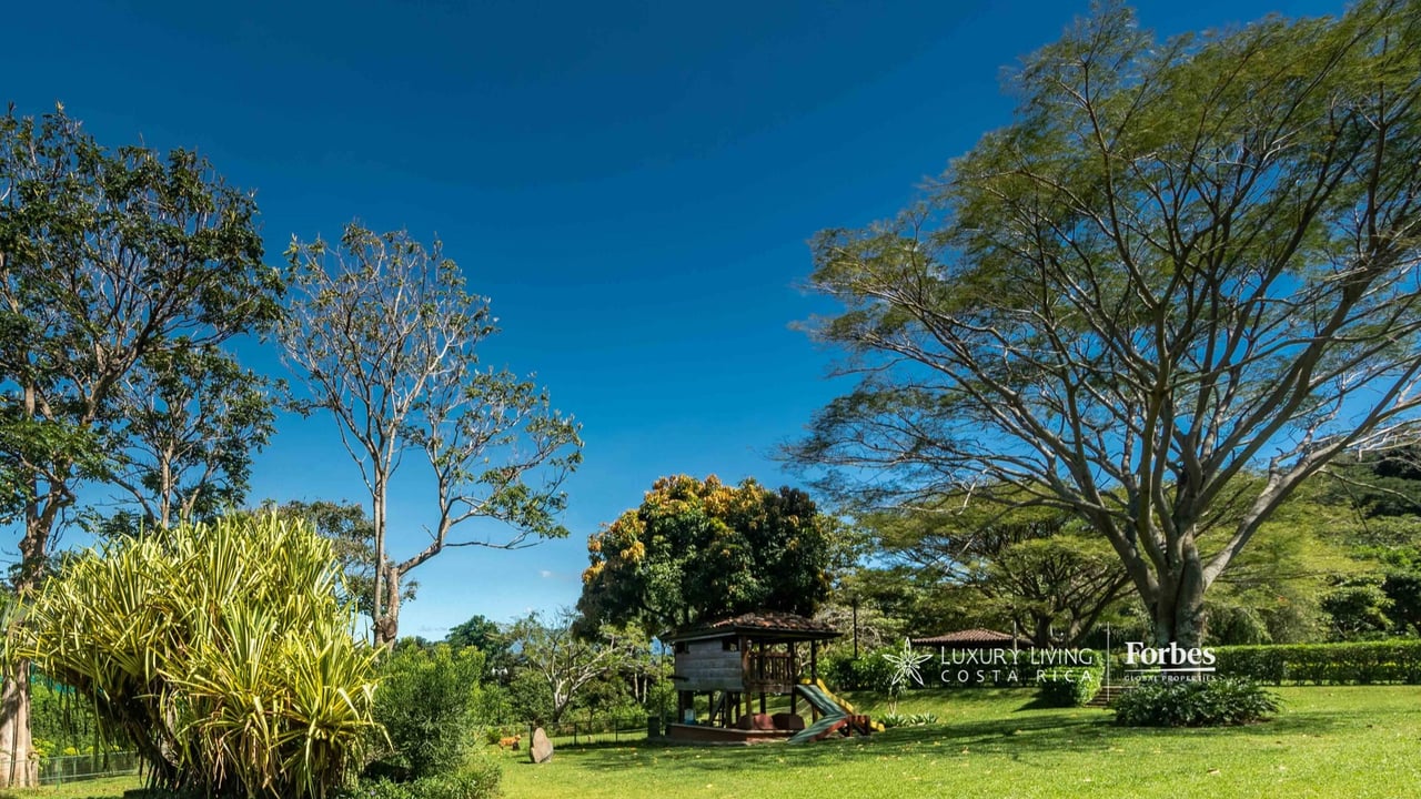 19759 - Luxury Hacienda Estate for Sale in Santa Ana | Villa Artesana