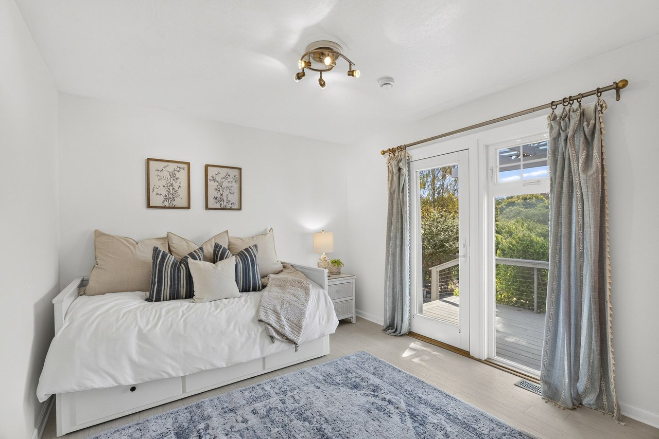 3999 Cherryvale Avenue | Soquel, California