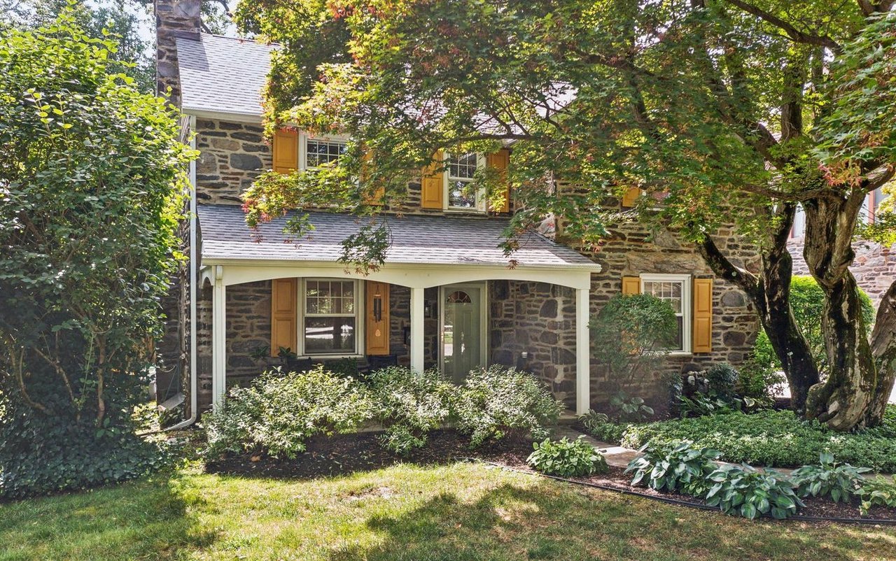 stone home front view on the main line