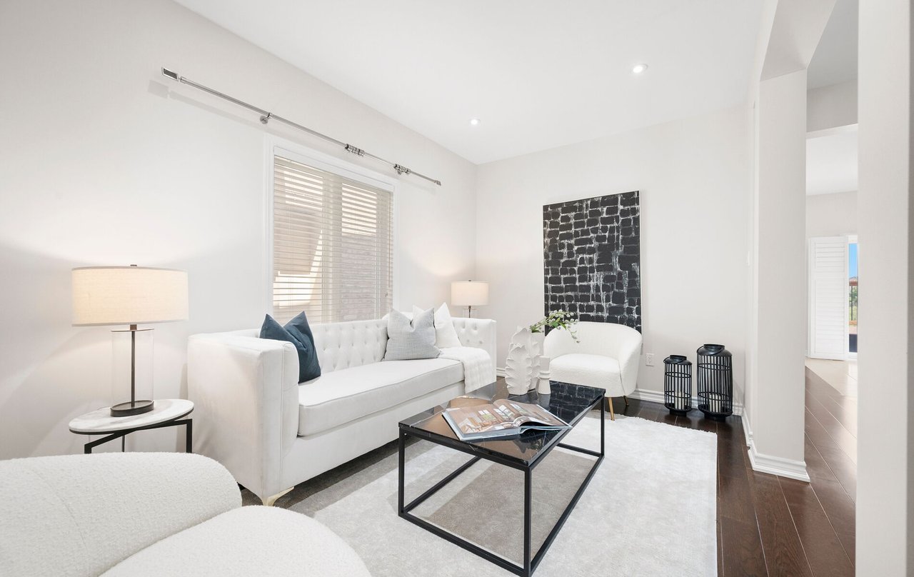 46 Lola Crescent