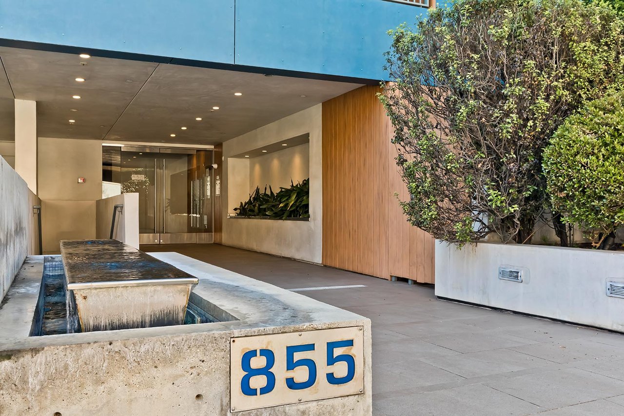 855 N Croft Ave #306, West Hollywood