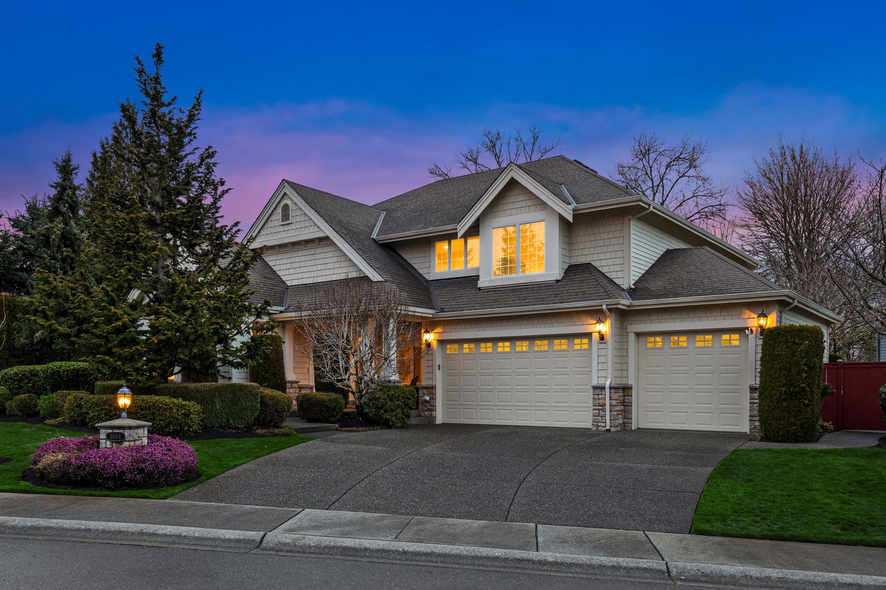 Darius Cincys sold single family home in Sammamish, Montaine at Aldarra, former John Buchan model home, represented the seller