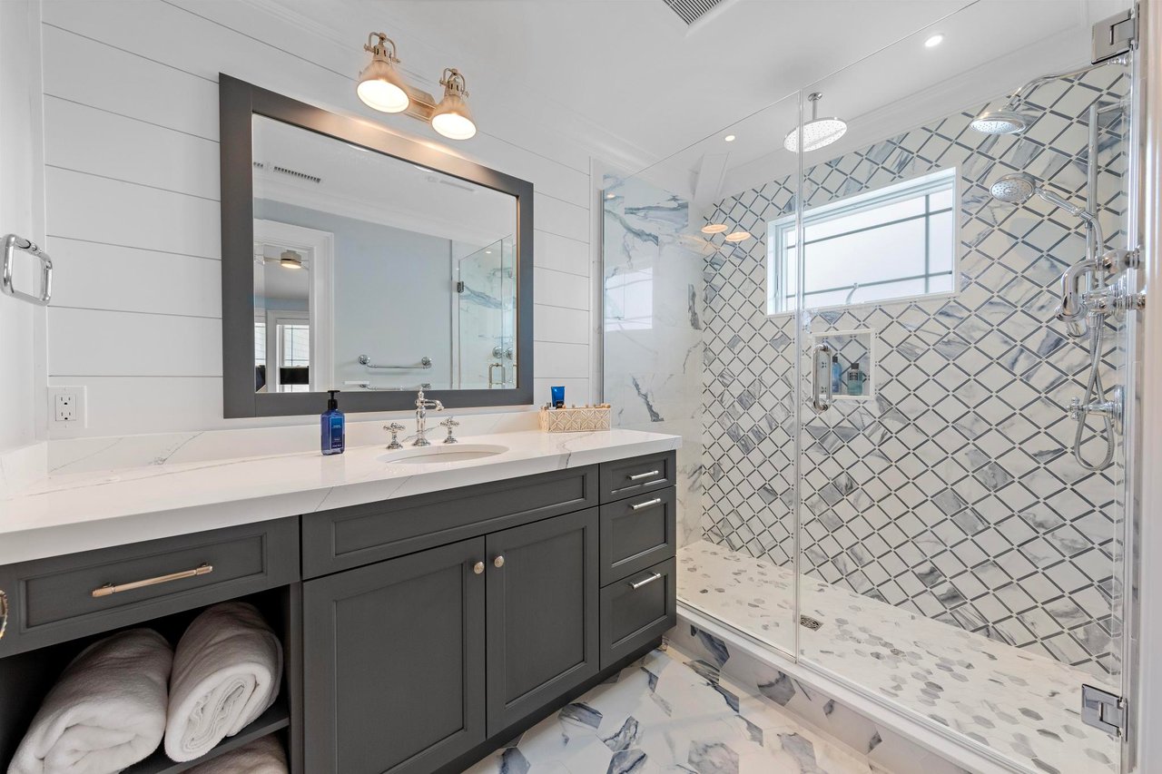 110 W South 34th Street