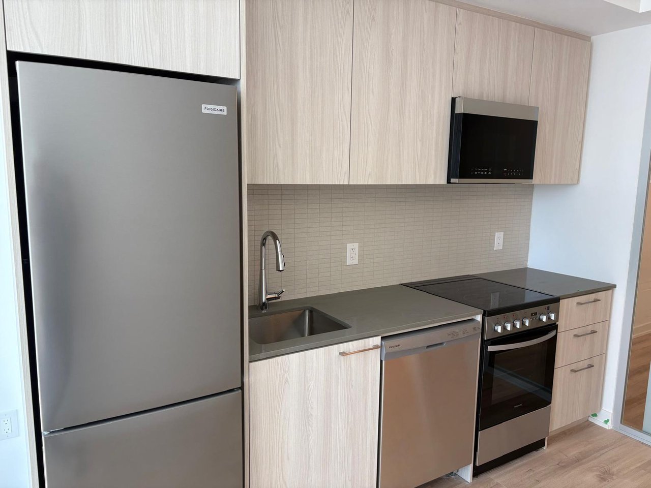 7439 Kingston Road Unit:413A