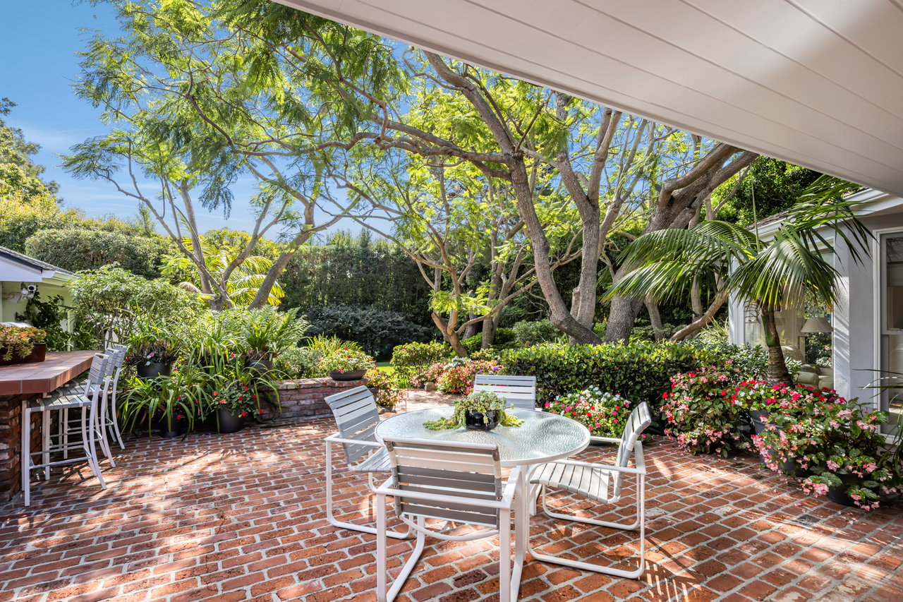 1146 Amalfi Drive, Pacific Palisades 