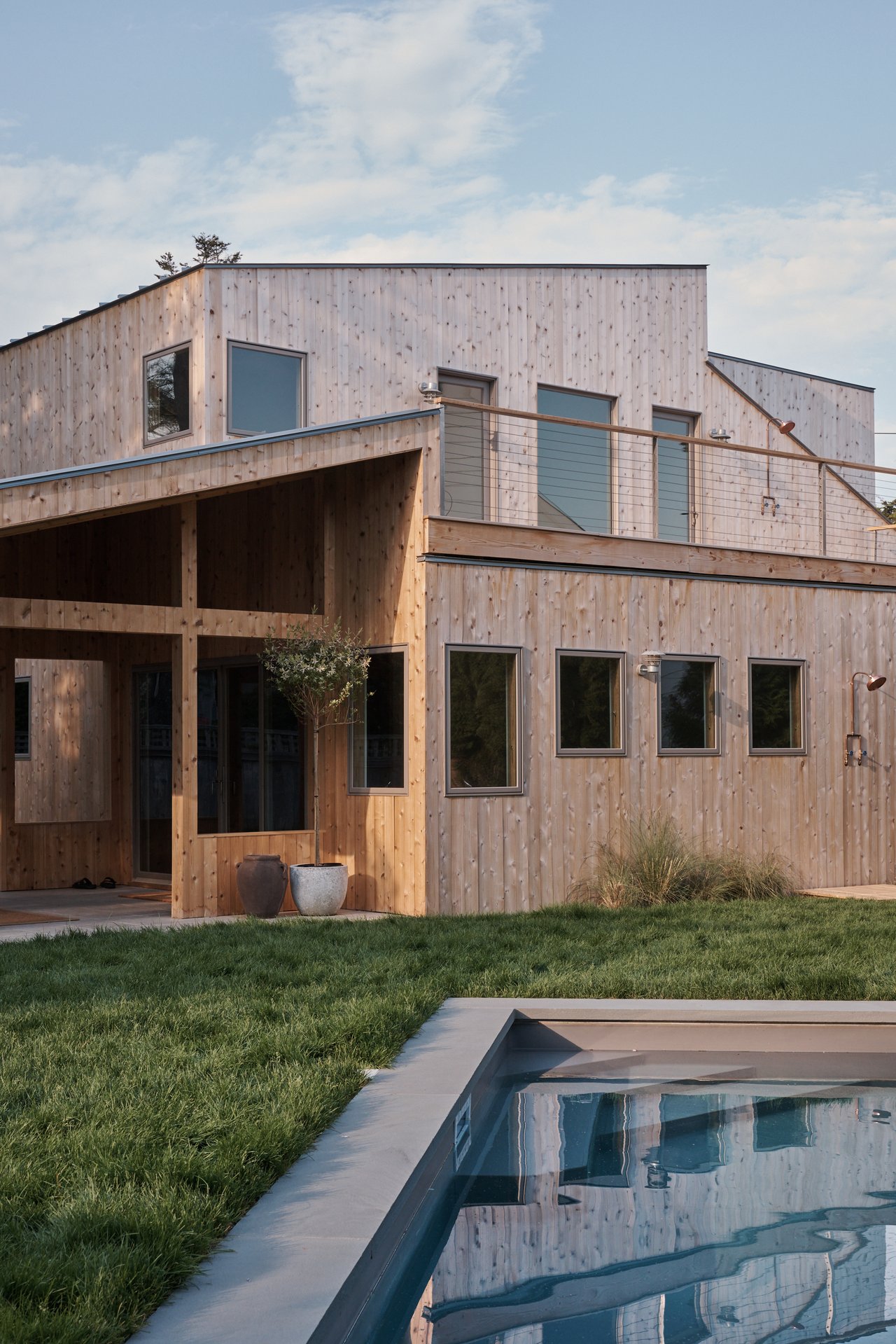 A REFINED ARCHITECTURAL STATEMENT