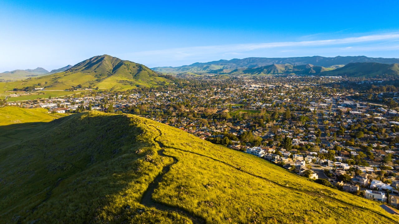 Exploring Neighborhoods on California’s Central Coast: A Homebuyer’s Guide to SLO City and SLO County