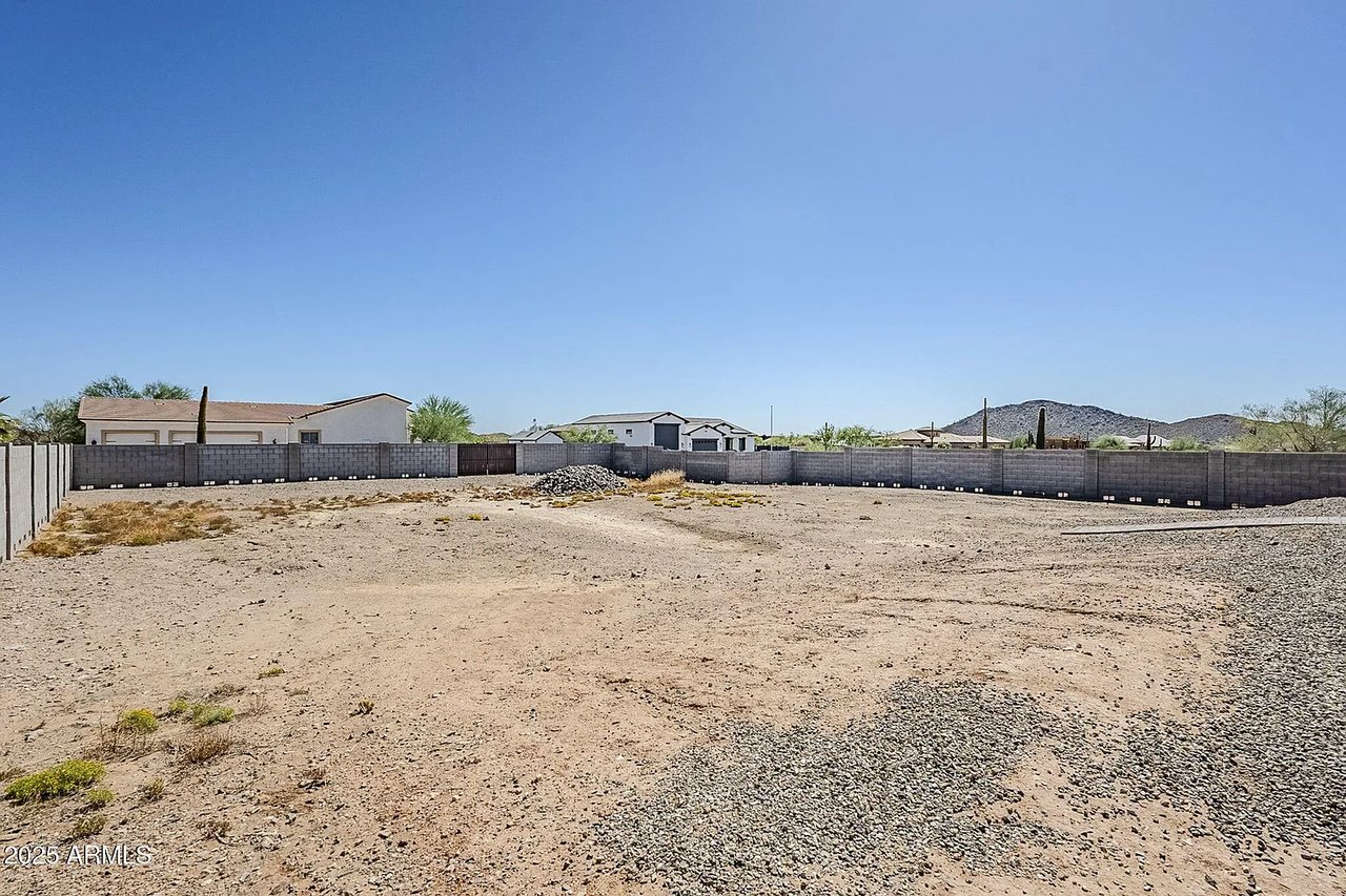 15315 W PEAKVIEW Road