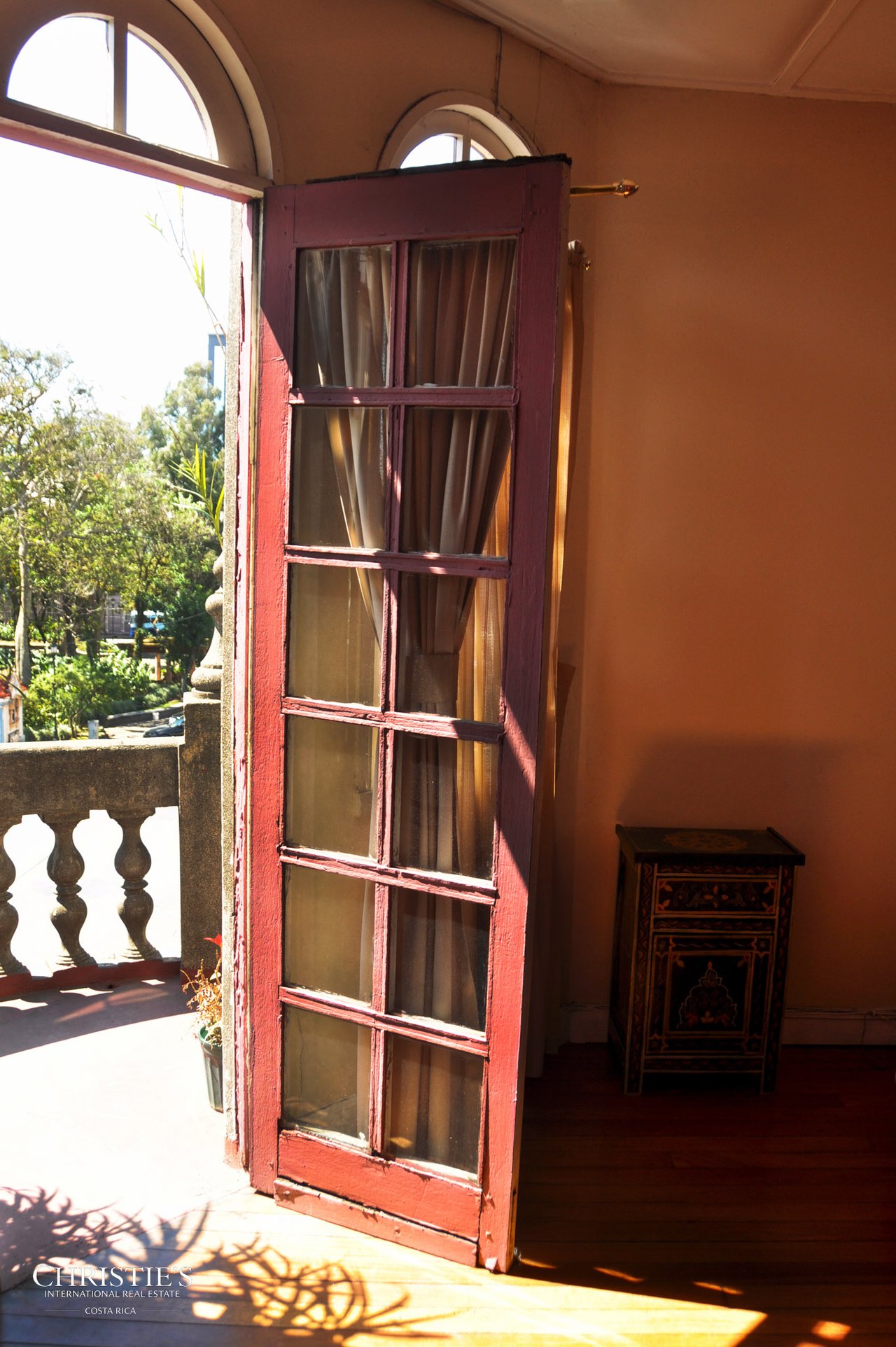 Edificio Jiménez- A Timeless Architectural Gem in Historic San José