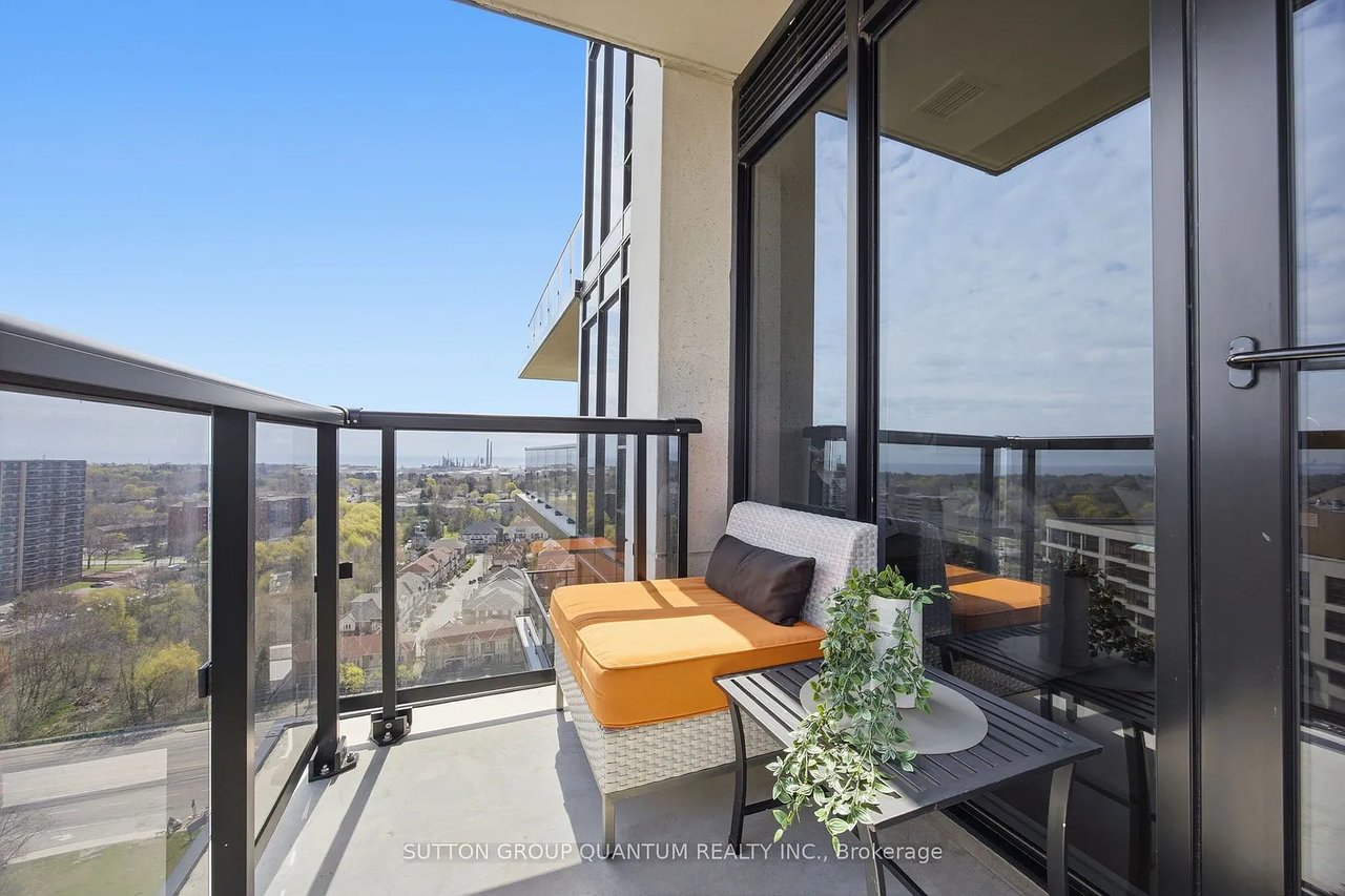 1035 Southdown Rd #1903