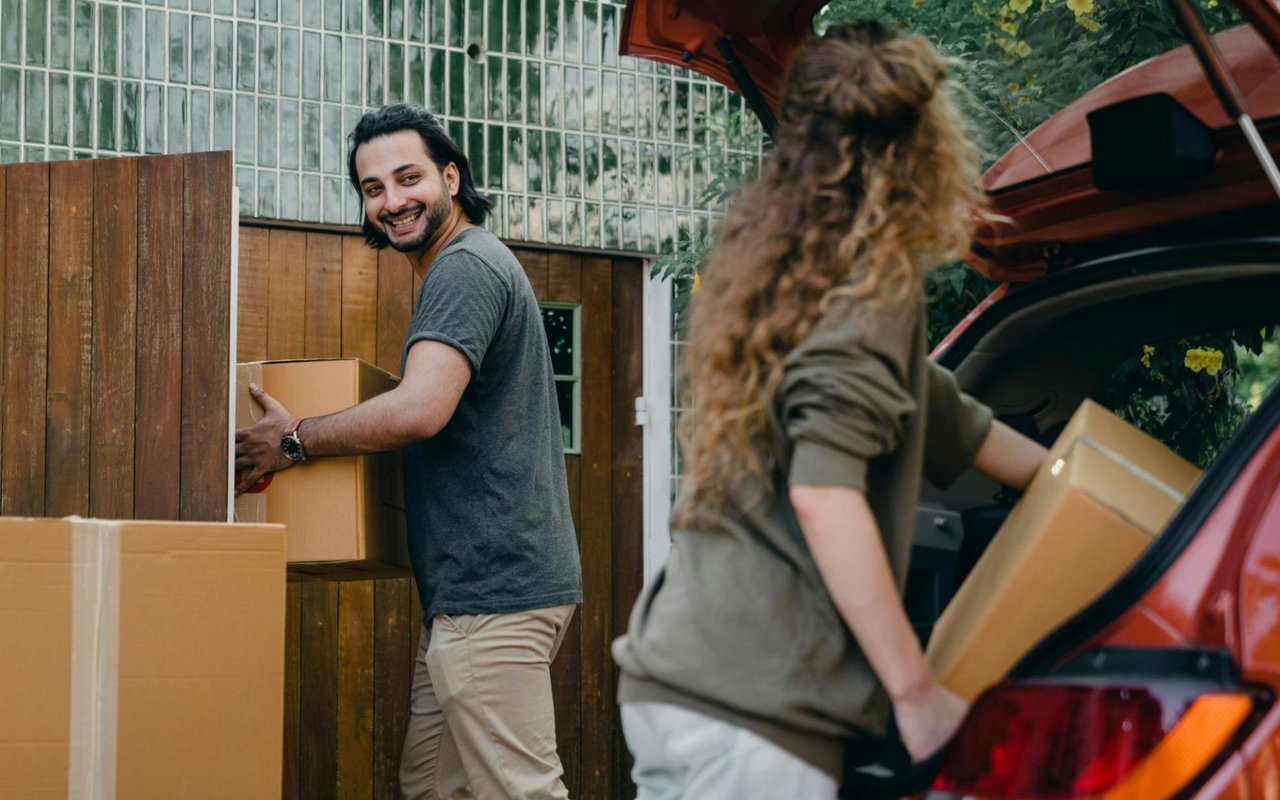 6 Tips to Make Moving Less Stressful