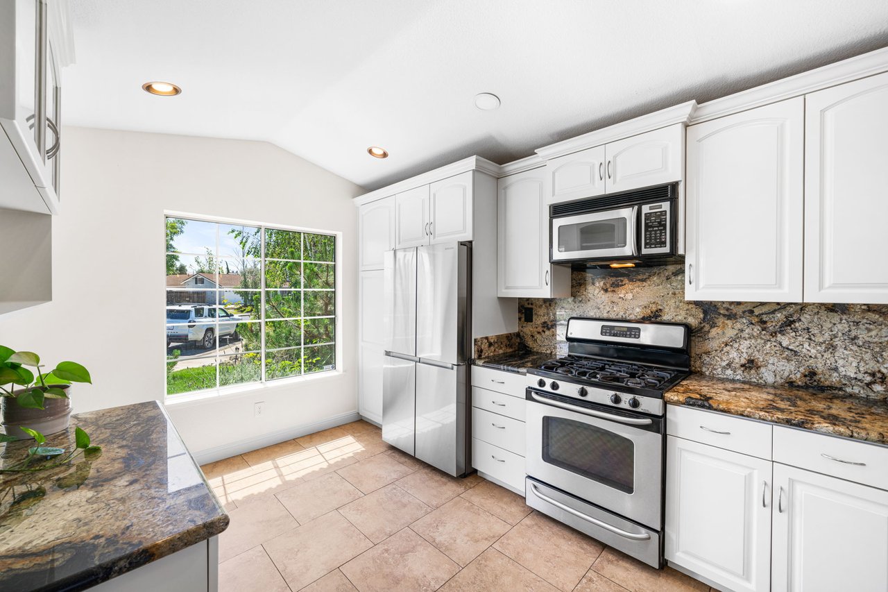 1186 El Rio Ct
